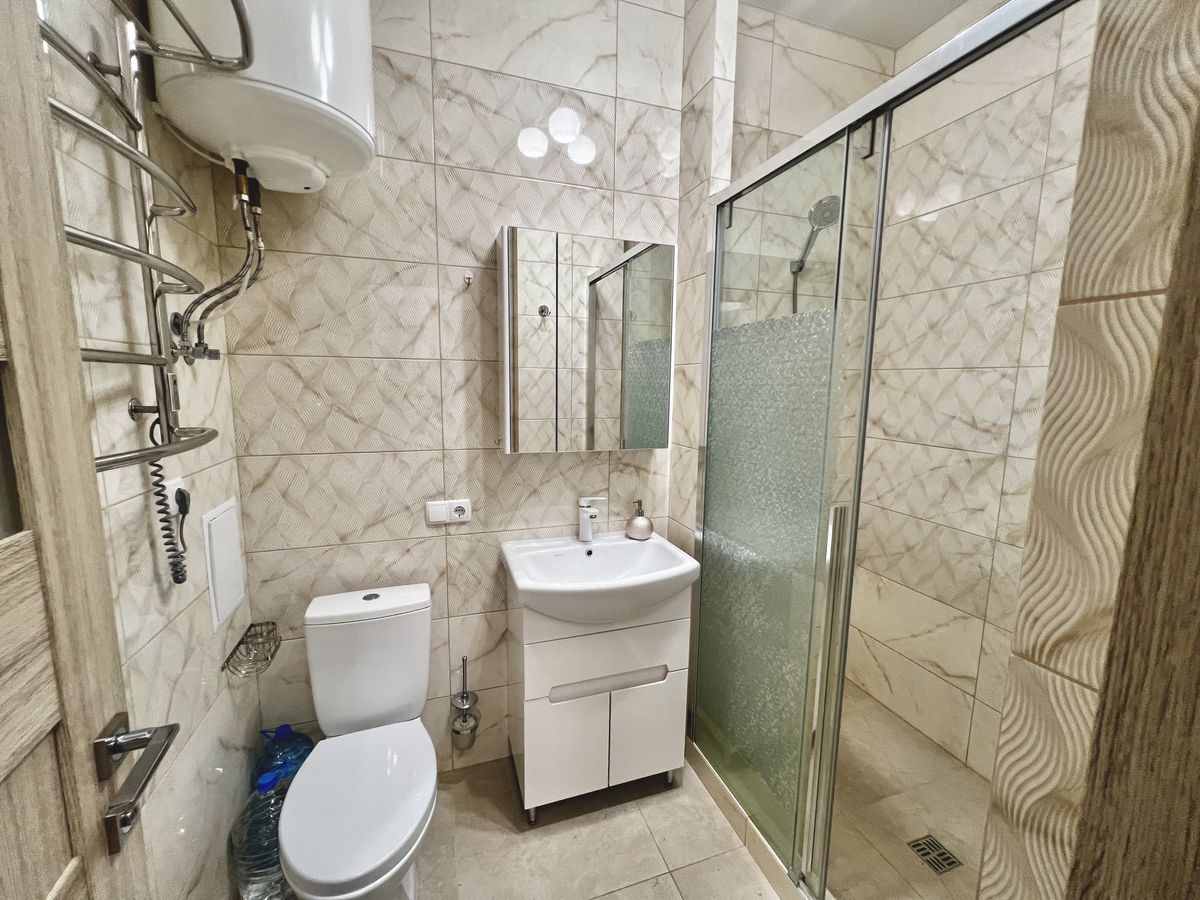 Однокімнатна квартира на Генерала Бочарова вул.