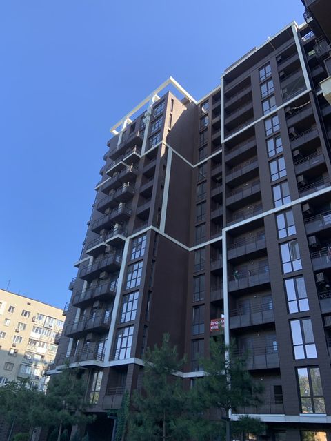 Двокімнатна квартира на Гераневій