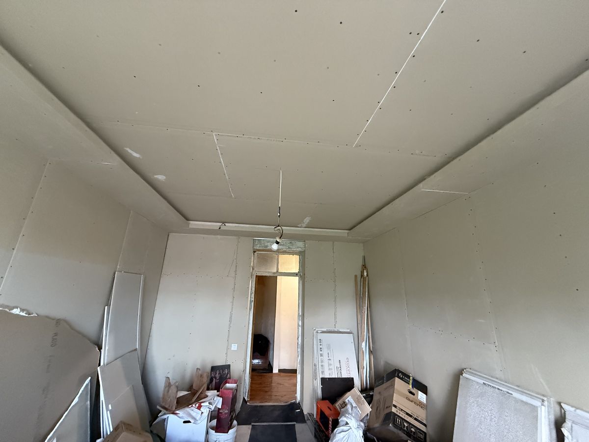 Квартира на Бабеля вул.