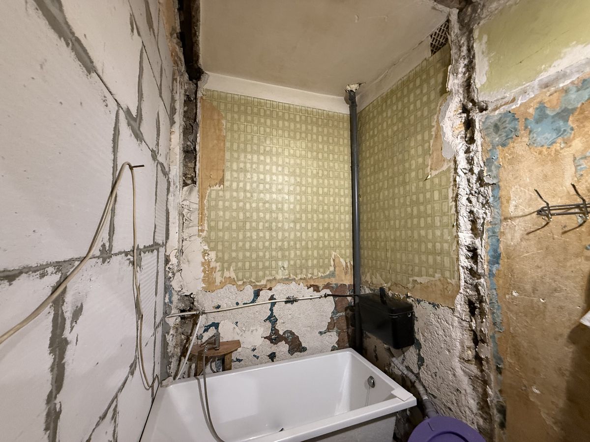 Квартира на Бабеля вул.