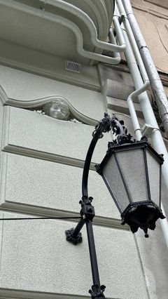 Квартира на Гімназичній вул.