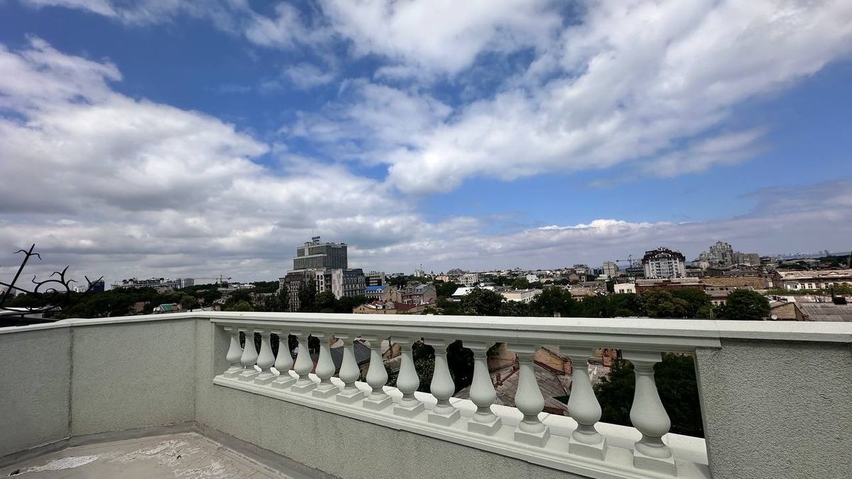 Квартира на Гімназичній вул.