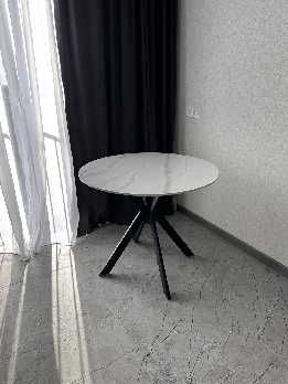 Квартира на Інглезі вул.