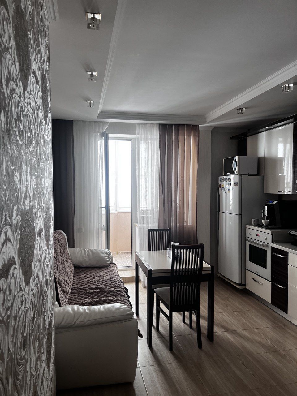 Продается однокомнатная квартира в ЖК Вернисаж