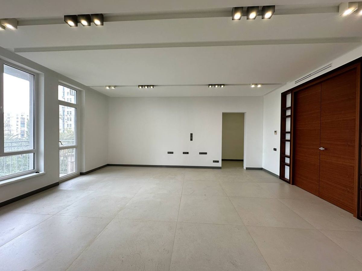 Квартира на вул Отрадна