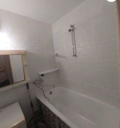 Квартира на Лабораторній вул.