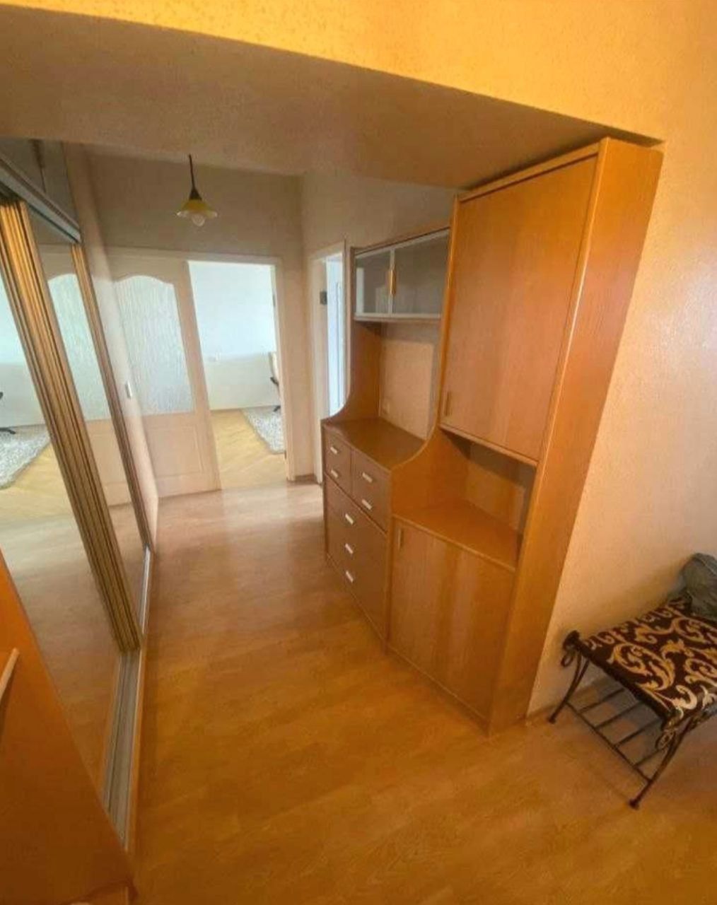 Квартира на Леонтовича вул.