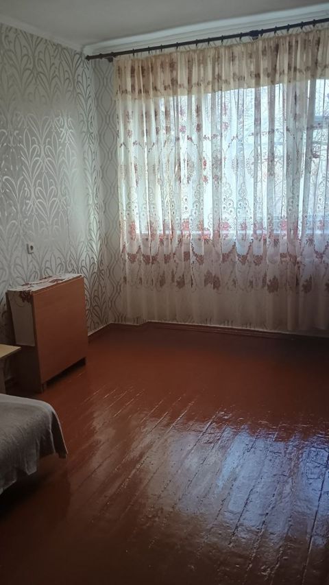 Квартира на Космонавтів вул.