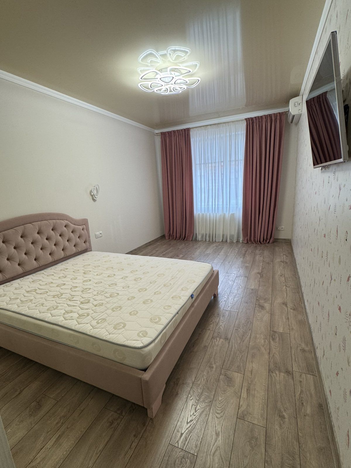 Квартира на Масив Райдужний вул.