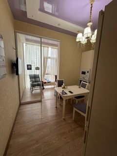 Квартира на Перлинна вул