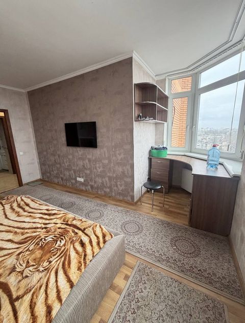 Квартира на Разумовській вул.