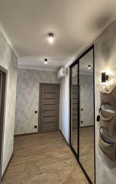 Квартира на Перлинна вул.