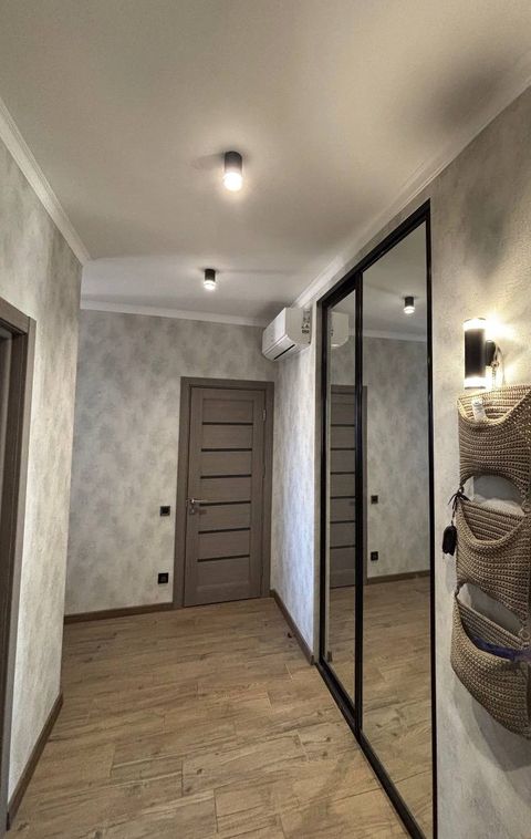 Квартира на Перлинна вул.