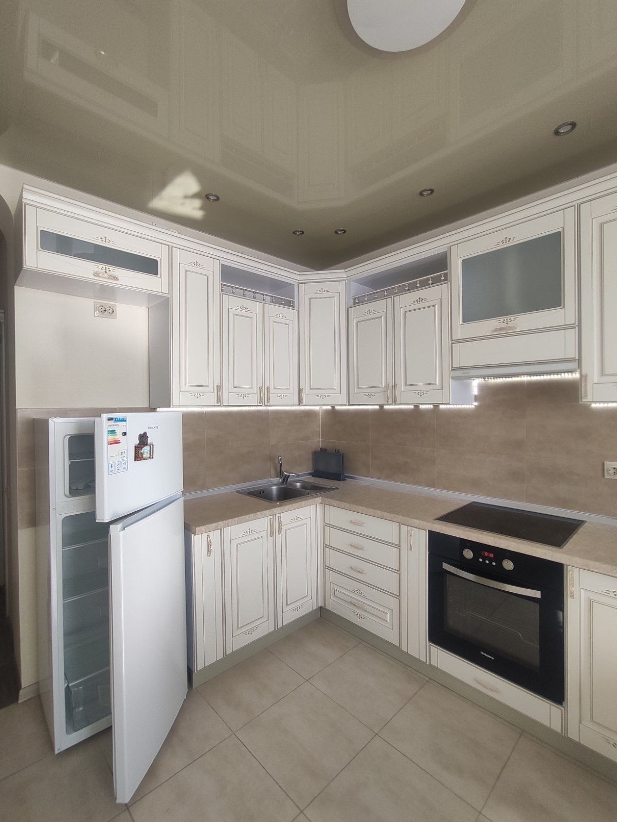 Квартира на Чикаленка вул.