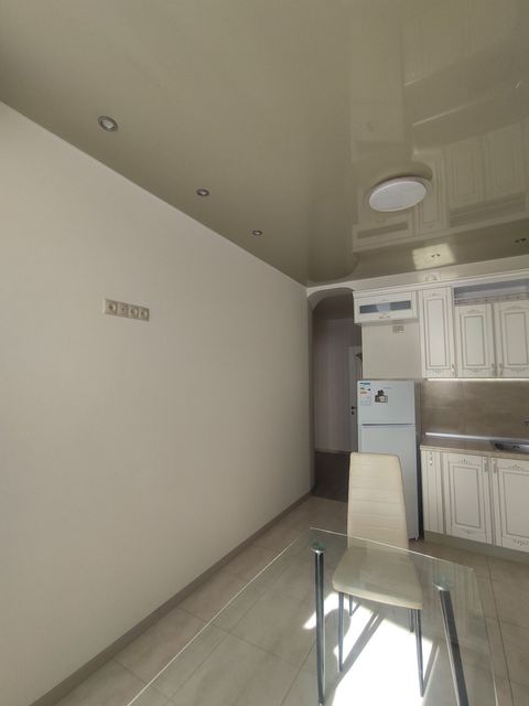 Квартира на Чикаленка вул.