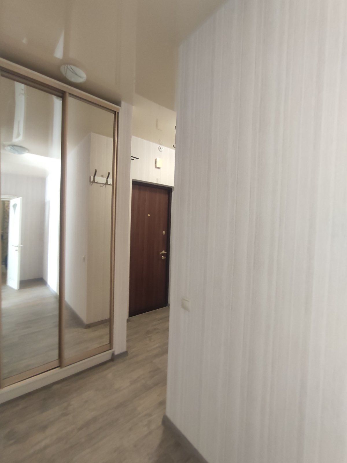 Квартира на Чикаленка вул.