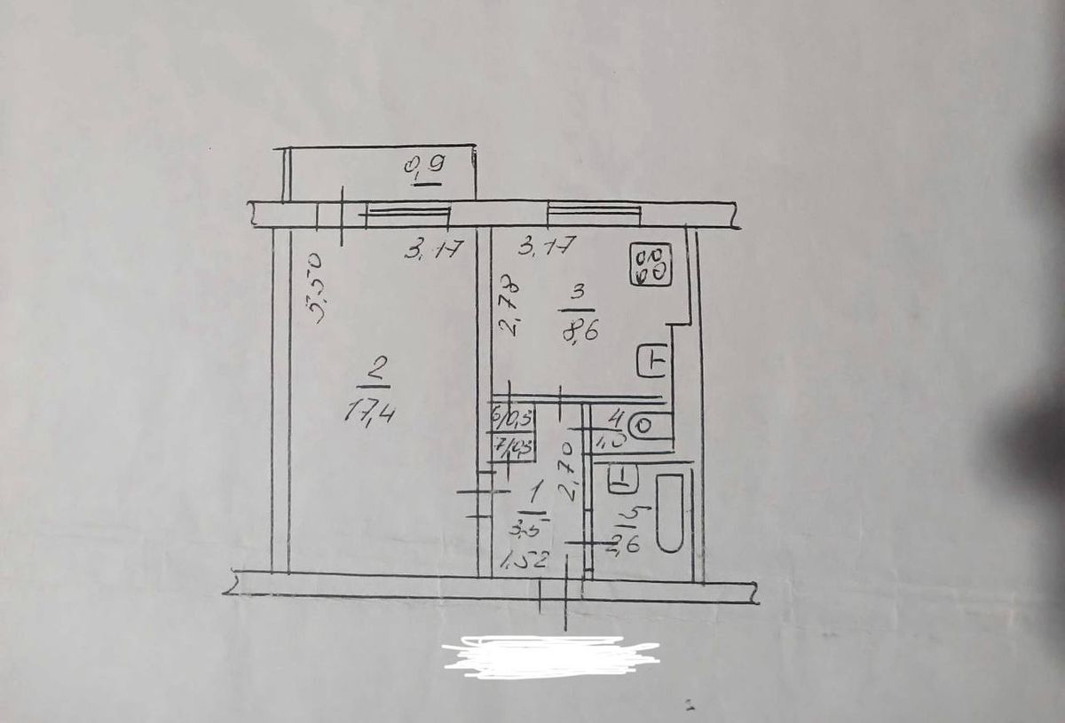 Квартира на Небесній Сотні просп.