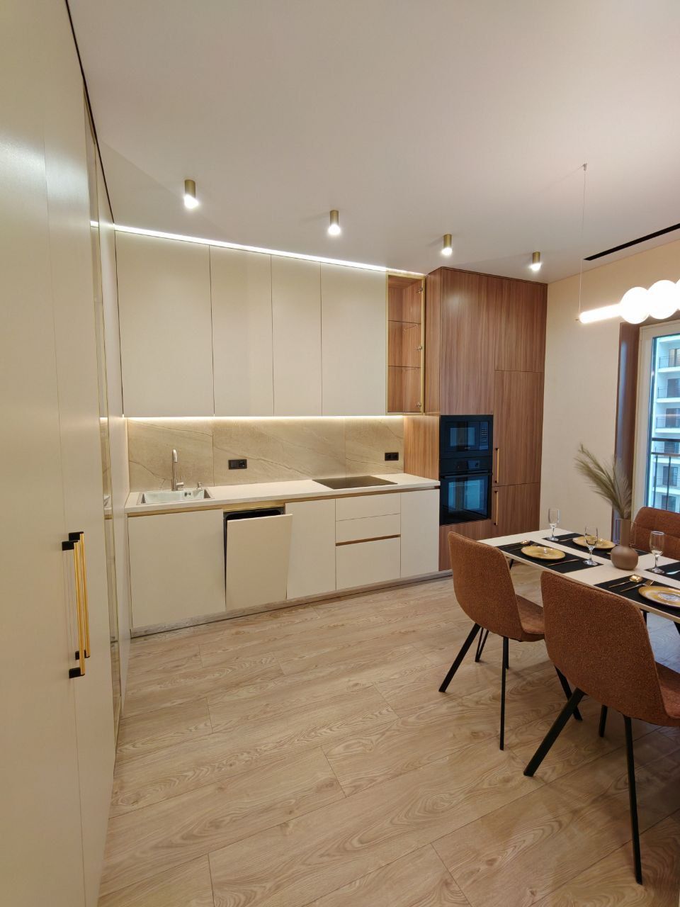 Квартира на Краснова вул.