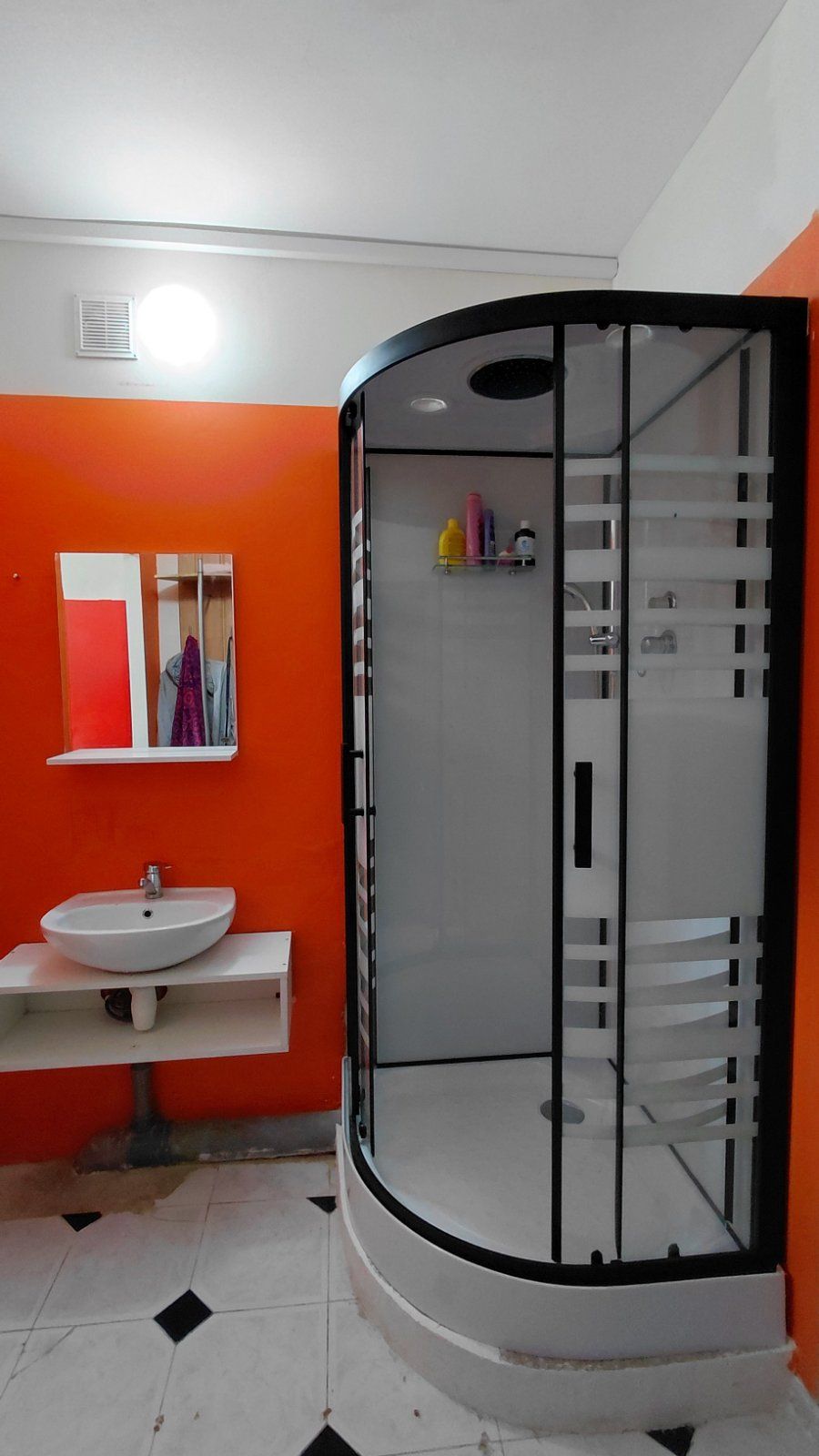 Квартира на Базарна вул.