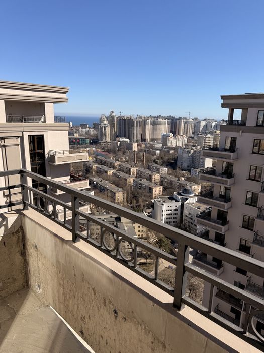 Квартира наТополевий пров.