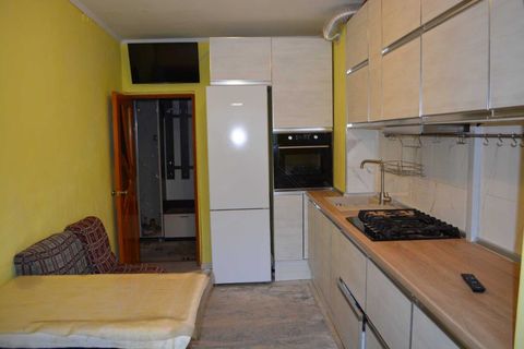 Квартира на Небесної Сотні вул.