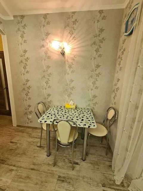 Квартира на вул.Масив Райдужний.