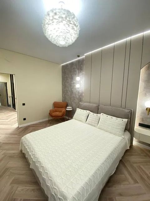 Квартира на вул Аркадійське плато