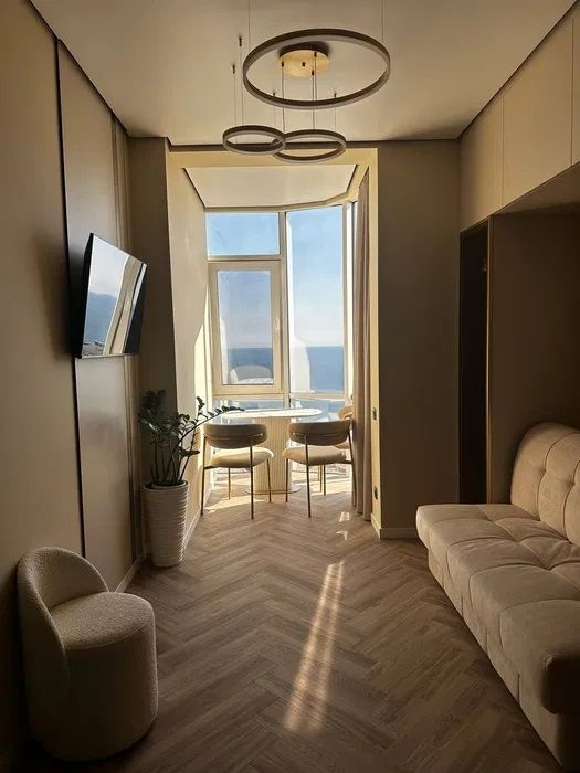 Квартира на вул Аркадійське плато