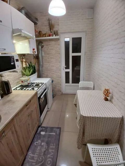 Квартира на Прохоровмькій вул.