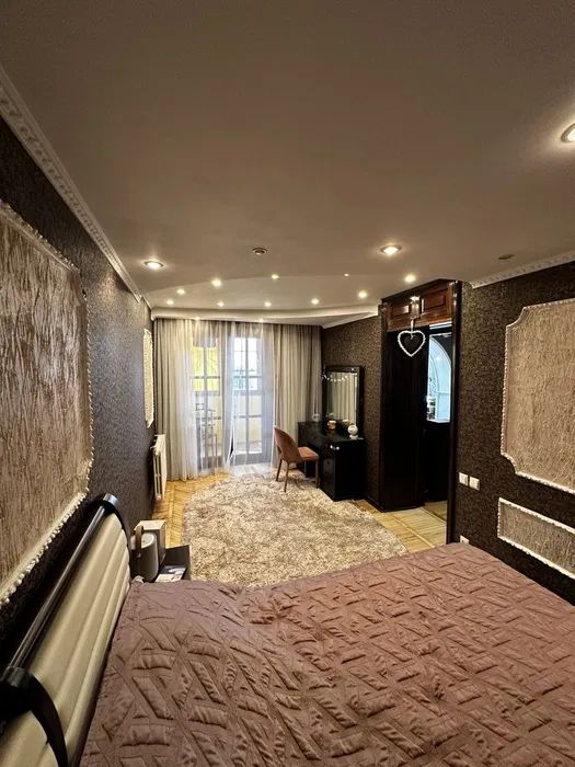 Квартира на Краснова вул.