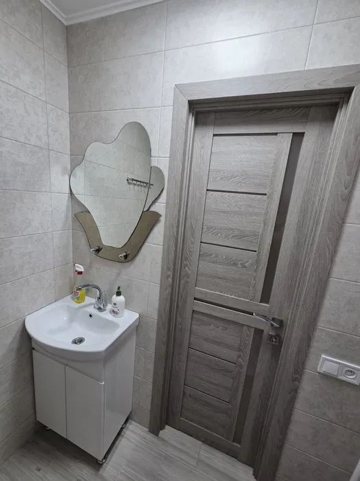 Квартира на Жоліо Кюрі, вул.