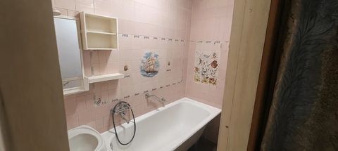 Квартира на Небесної Сотні просп.