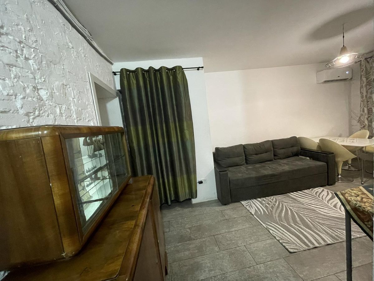 Продам 2-к квартиру на Николаевская дорога ул.