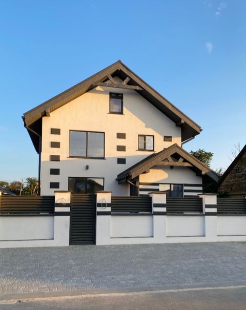 Дом на Радужной ул.