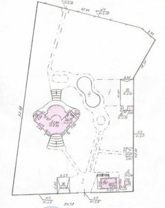 Дом на Набережной ул.