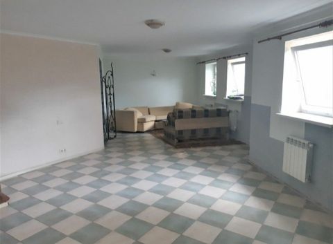 Дом на Набережной ул.