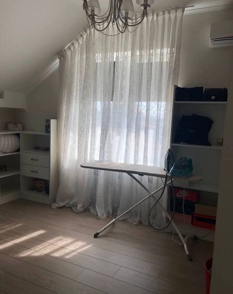 Будинок на Довженка вул.