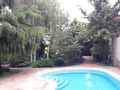 4х этажный особняк на улице Фонтанская дорога.