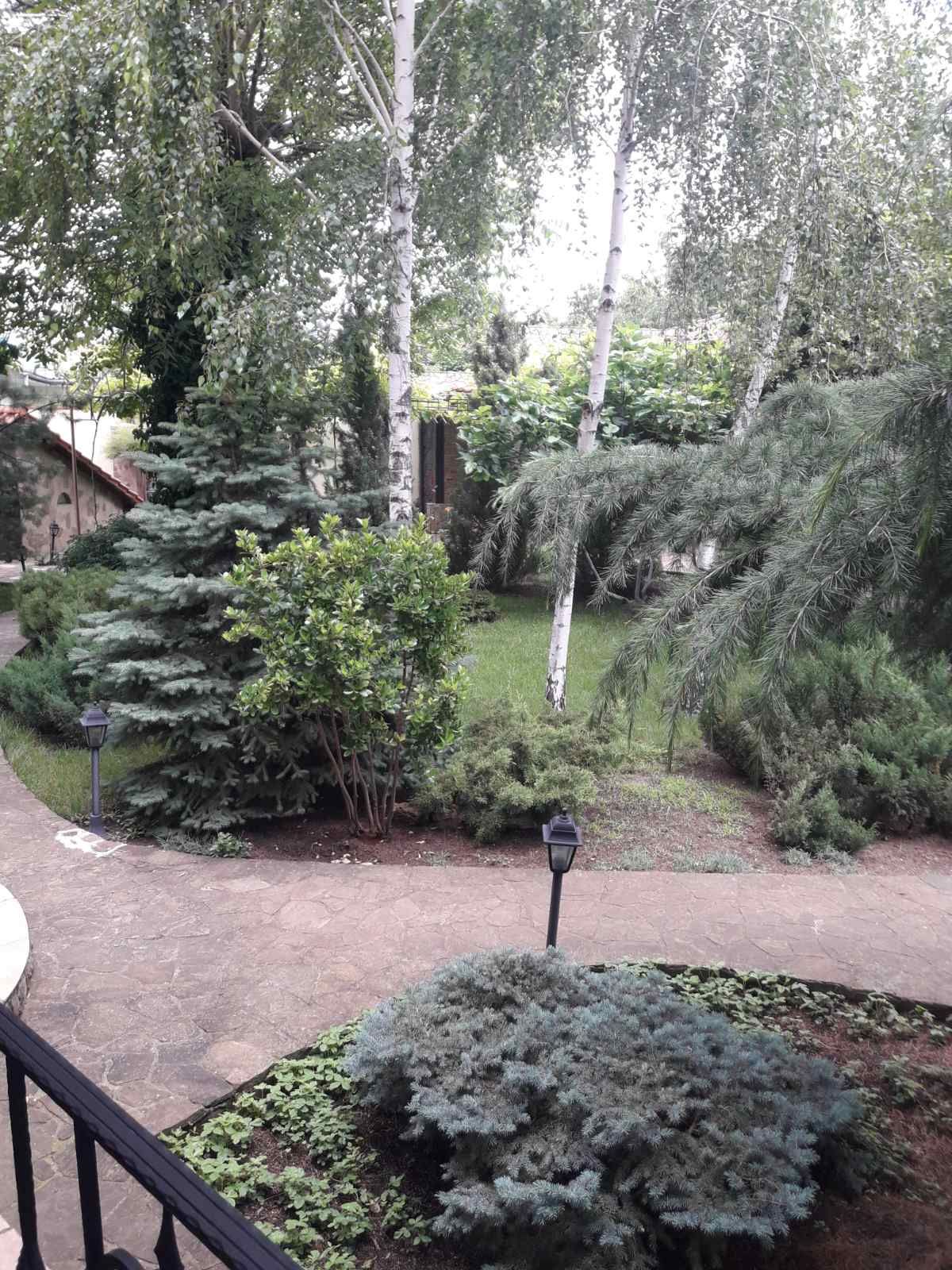 4х этажный особняк на улице Фонтанская дорога.