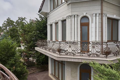 Будинок на Фонтанська дорога вул