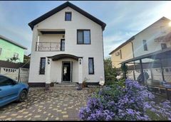 Будинок на Абрикосова вул.