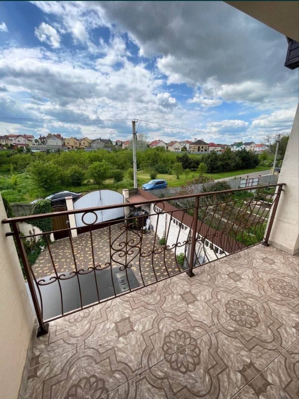 Будинок на Абрикосова вул.