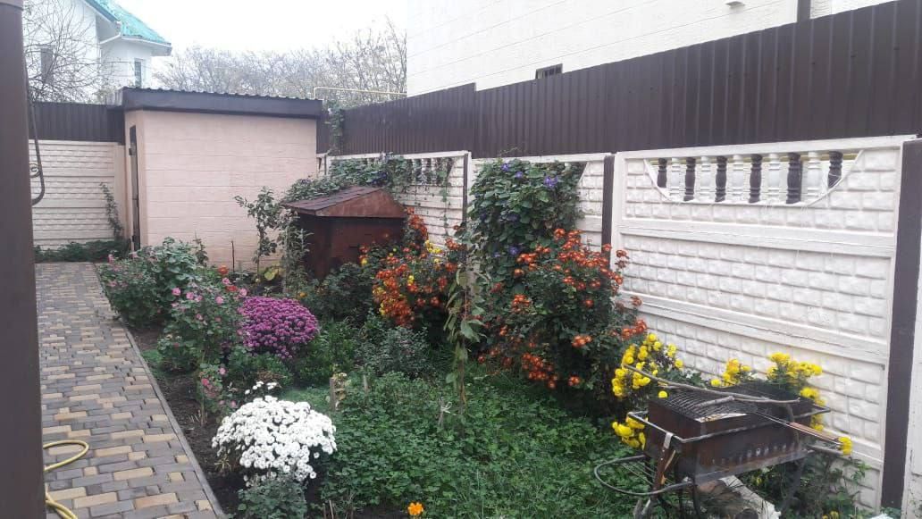 Будинок на Абрикосова вул.