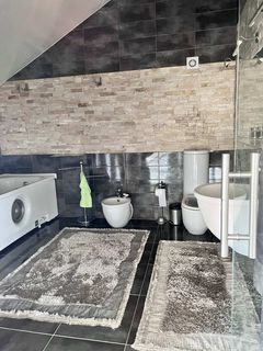 Будинок на Ветеранiв вул.