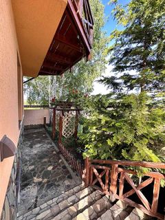 Двоповерховий будинок в Сухому Лимані