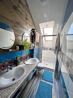 Двоповерховий будинок в Сухому Лимані