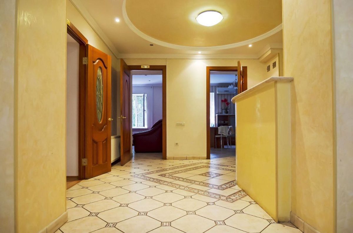 Дом на Пироговська вул.