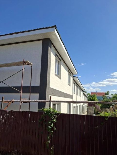 Таунхаус по вул. Умова