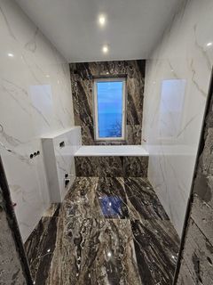 Будинок на Місячна вул.