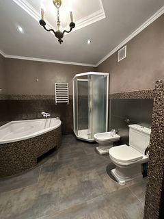 Будинок на Берегова вул.